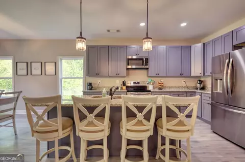 Kitchen - 70 Pine St, Mansfield, GA 30055 photo 2 of 6