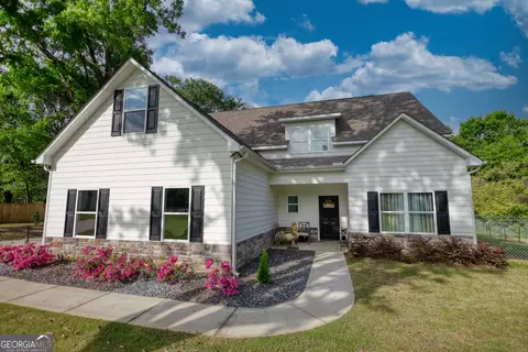 70 Pine St, Mansfield, GA 30055