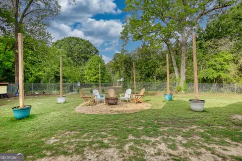 Exterior - 70 Pine St, Mansfield, GA 30055 photo 12 of 12