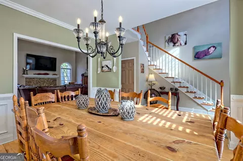 Dining - 7640 Paces Ln, Gainesville, GA 30506 photo 2 of 3