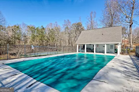Exterior - 7640 Paces Ln, Gainesville, GA 30506 photo 22 of 23