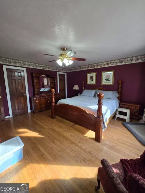 Bedroom - 5550 Highway 212, Covington, GA 30016 photo 1 of 4
