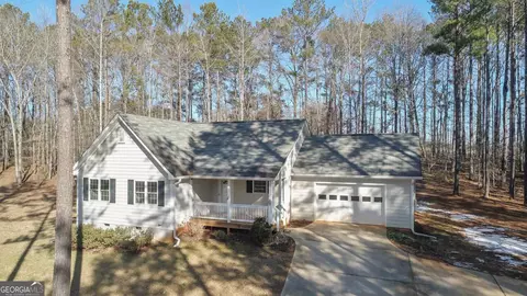 38 Roy Norris Dr, Griffin, GA 30223