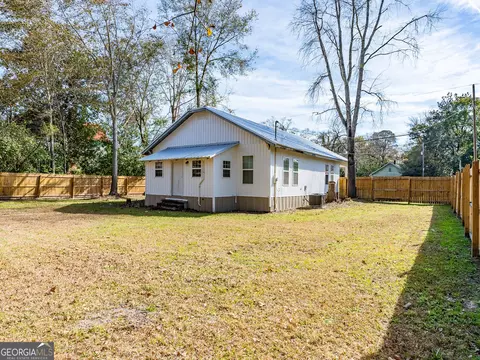 424 NW Central Ave, Blackshear, GA 31516 photo 8