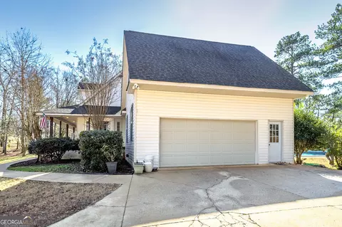 Exterior - 469 Old Roanoke Rd, Lagrange, GA 30240 photo 14 of 17