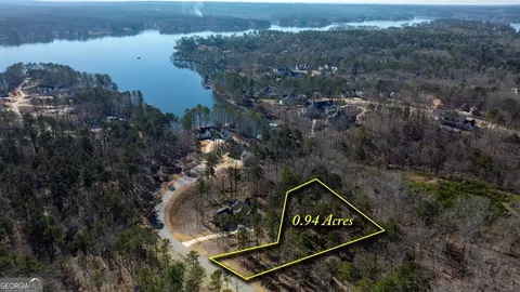 1129 Fox Squirrel Dr, Greensboro, GA 30642