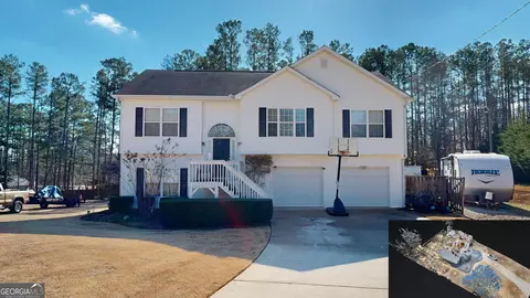 225 Eagles Nest Cir, Carrollton, GA 30116