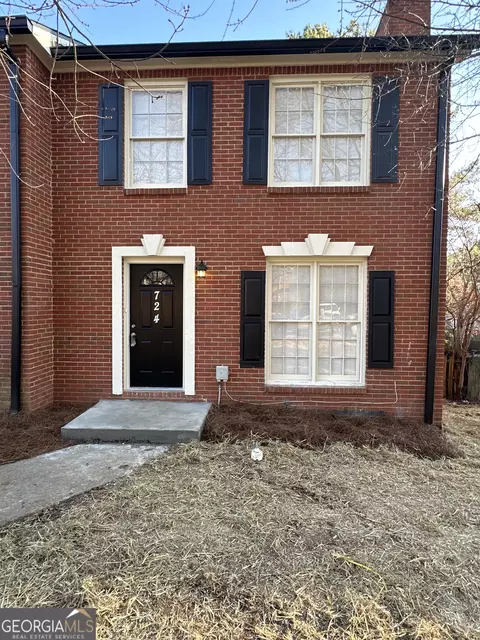 724 Redland Dr, Jonesboro, GA 30238