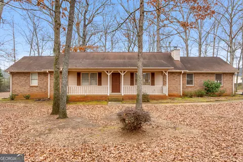 99 Kelly Rd, Mcdonough, GA 30253
