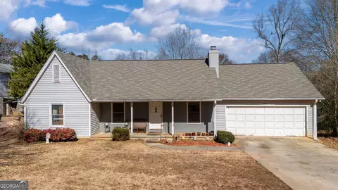4350 Price Rd, Gainesville, GA 30506