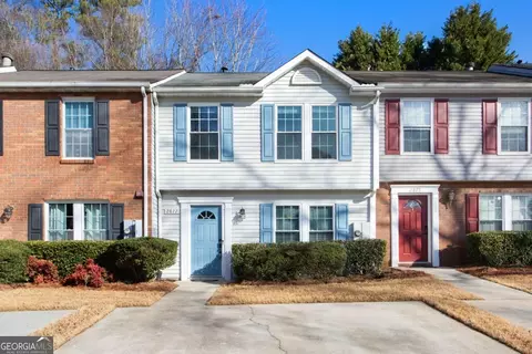 2877 Dresden Square Dr, Atlanta, GA 30341