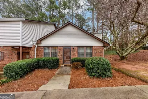 5863 Wintergreen Rd, Norcross, GA 30093
