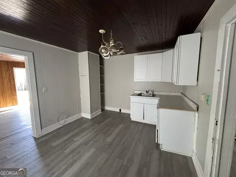 Other - 66 Persimmon St, Toccoa, GA 30577 photo 5 of 6