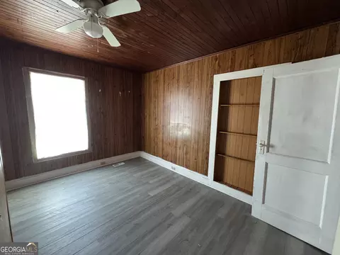 Bedroom - 66 Persimmon St, Toccoa, GA 30577 photo 3 of 5