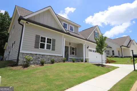 114 Celebration Blvd, Lagrange, GA 30241
