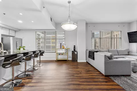 565 Peachtree St NE #804, Atlanta, GA 30308