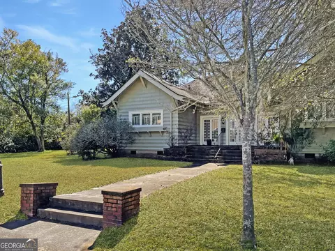 721 E 41st St, Savannah, GA 31401 photo 3