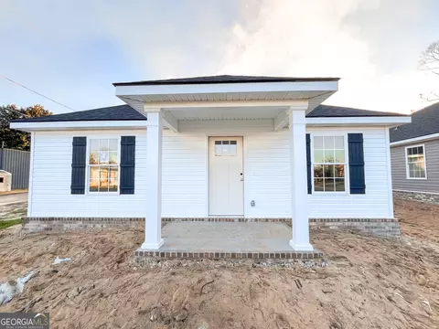 258 Proctor St, Statesboro, GA 30458