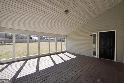 Exterior - 2011 Highway 36 E, Milner, GA 30257 photo 3 of 5