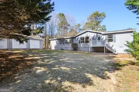 611 Wood Hill Dr, Dacula, GA 30019