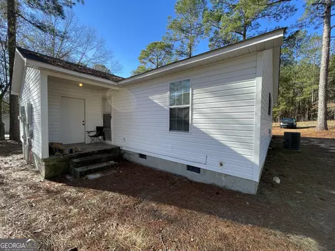 132 136 Miles Rd, Cochran, GA 31014 photo 5