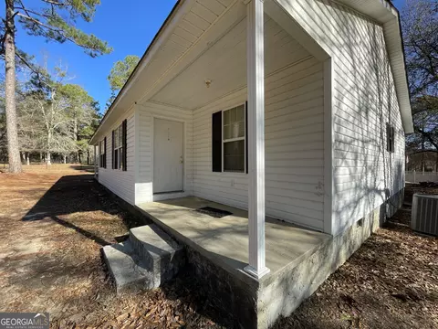 132 136 Miles Rd, Cochran, GA 31014 photo 11