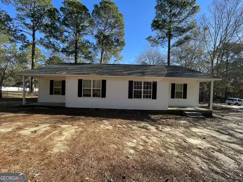 132 136 Miles Rd, Cochran, GA 31014