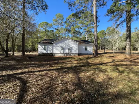 132 136 Miles Rd, Cochran, GA 31014 photo 7