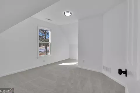 Bedroom - 155 Hedgewick Way, Tyrone, GA 30290 photo 13 of 15