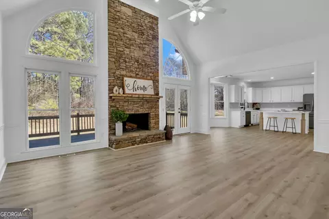 Living - 155 Hedgewick Way, Tyrone, GA 30290 photo 9 of 10