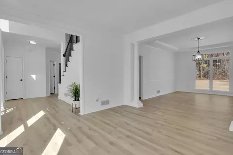 Entry Way - 155 Hedgewick Way, Tyrone, GA 30290 photo 2 of 6