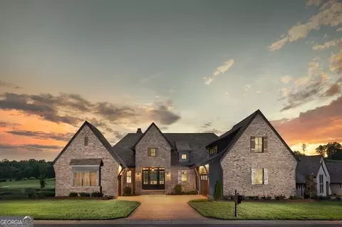 2655 Club Dr, Gainesville, GA 30506