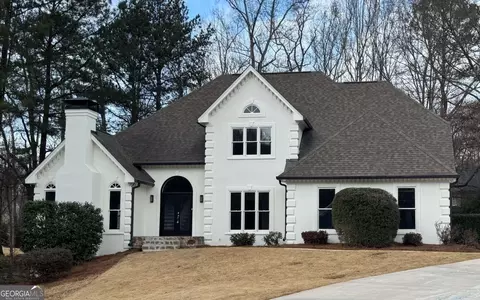 9240 Prestwick Club Dr, Duluth, GA 30097
