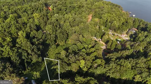 219 Shorewood Cir, Toccoa, GA 30577