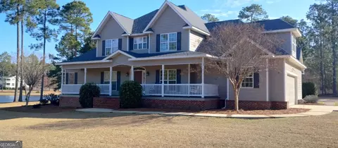 500 Highland Lakes Dr, Eastman, GA 31023