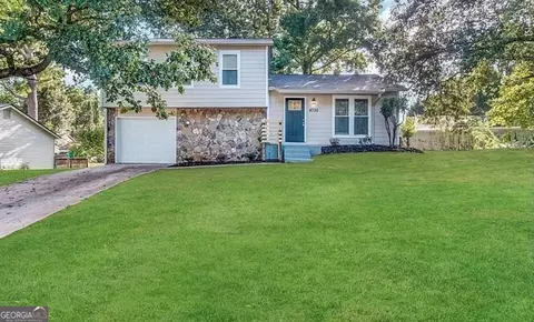 4730 Hairston Crossing Rd, Stone Mountain, GA 30083