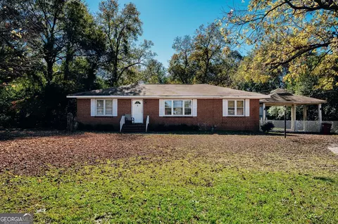 2560 Anderson Dr, Macon, GA 31206