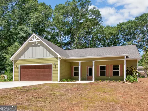 313 Redbud Dr, Barnesville, GA 30204 photo 4