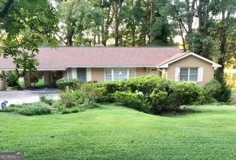 235 South Dr, Hampton, GA 30228