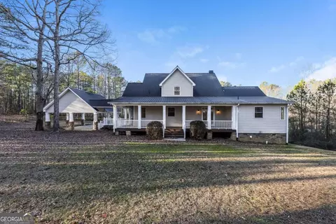 1402 Vinson Mountain Xing, Rockmart, GA 30153