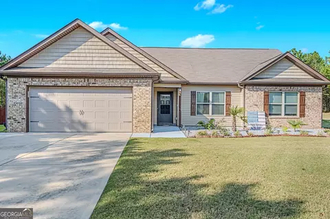 130 Hunters Gln, Griffin, GA 30224