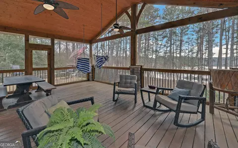 Exterior - 565 Currahee Pt, Toccoa, GA 30577 photo 6 of 13