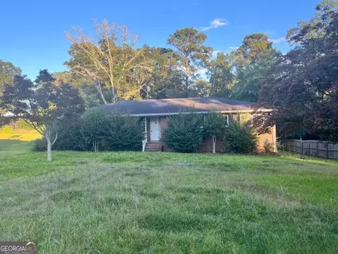 201 Doty Dr, Thomaston, GA 30286