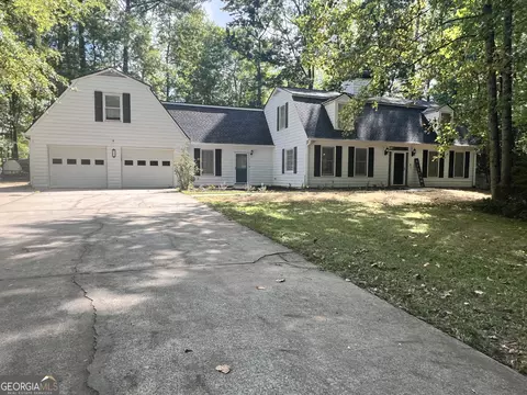 11 Jacks Dr, Newnan, GA 30263