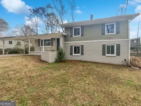332 Hickory Acres Dr SE, Smyrna, GA 30082