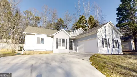 3296 Poplar Ridge Dr, Rex, GA 30273