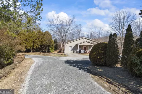 Exterior - 2894 Chase Rd, Cornelia, GA 30531 photo 1 of 12