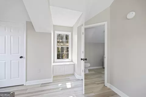 Entry Way - 2894 Chase Rd, Cornelia, GA 30531 photo 4 of 9
