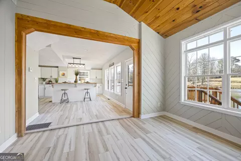 Entry Way - 2894 Chase Rd, Cornelia, GA 30531 photo 1 of 9