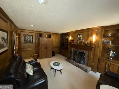 1028 Riverside Dr, Lagrange, GA 30240 photo 14